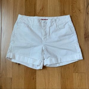 Tommy Hilfiger Cuffed White Denim Shorts